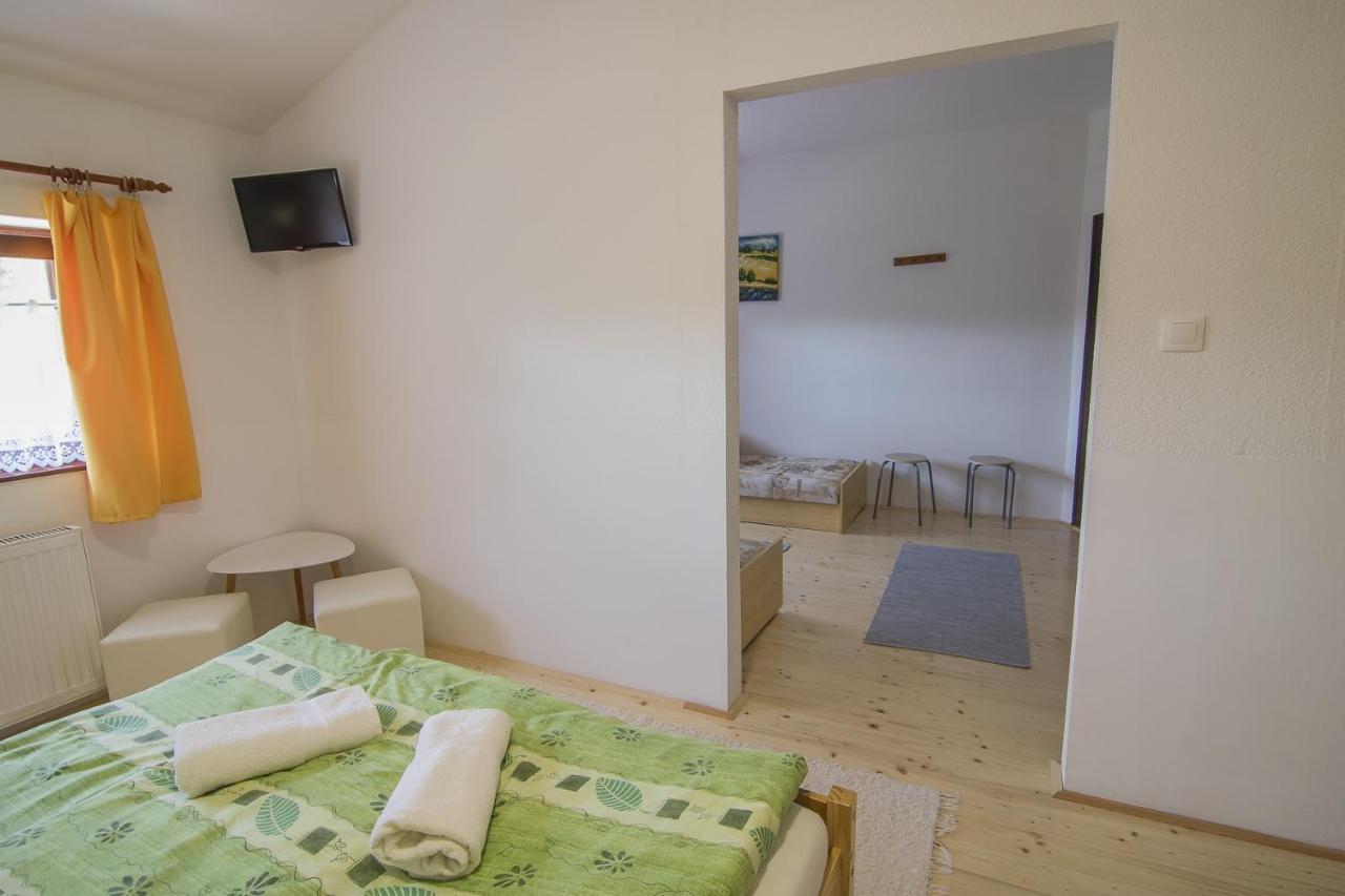 Orsegi Patakparti Alpaka Panzio Kisrakos Bagian luar foto
